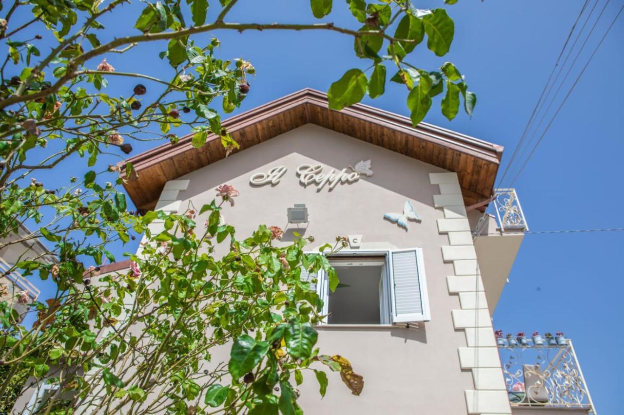 Il Ceppo Sui Sentieri Per Amalfi Bed & Breakfast Pimonte Bagian luar foto